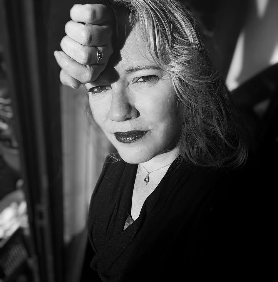 Gwenn A. ELLE auteure